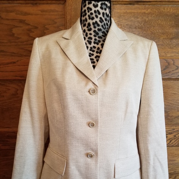 Le Suit Jackets & Blazers - Women's 3 Button Blazer/Jacket